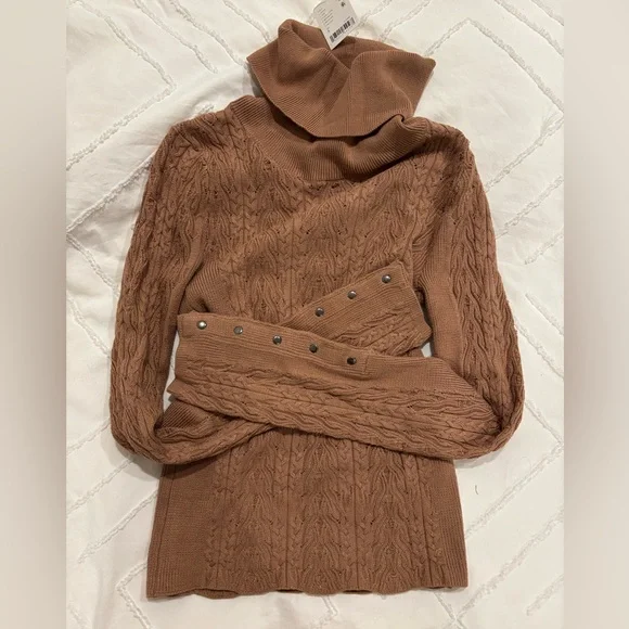 NWT Free People Maddie Button Cuff Turtleneck Sweater - Picture 2 of 6